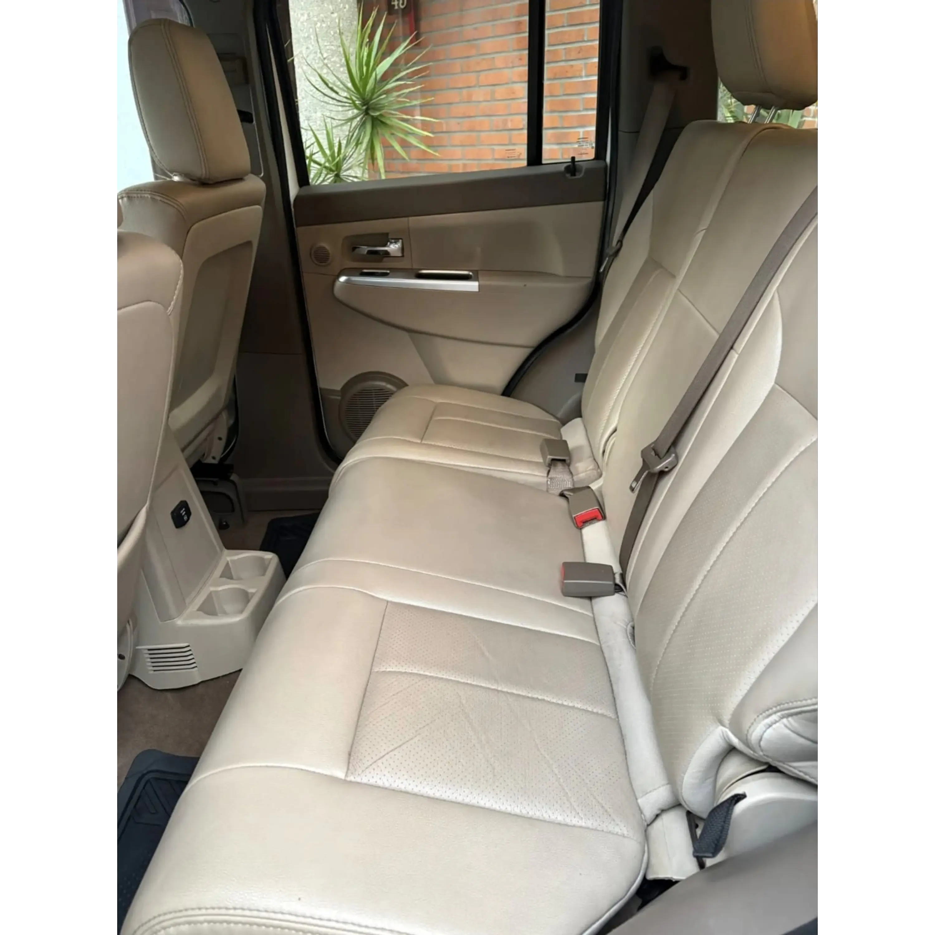 JEEP LIBERTY 3.7 LIMITED BASE 4X2 MT 2009 10