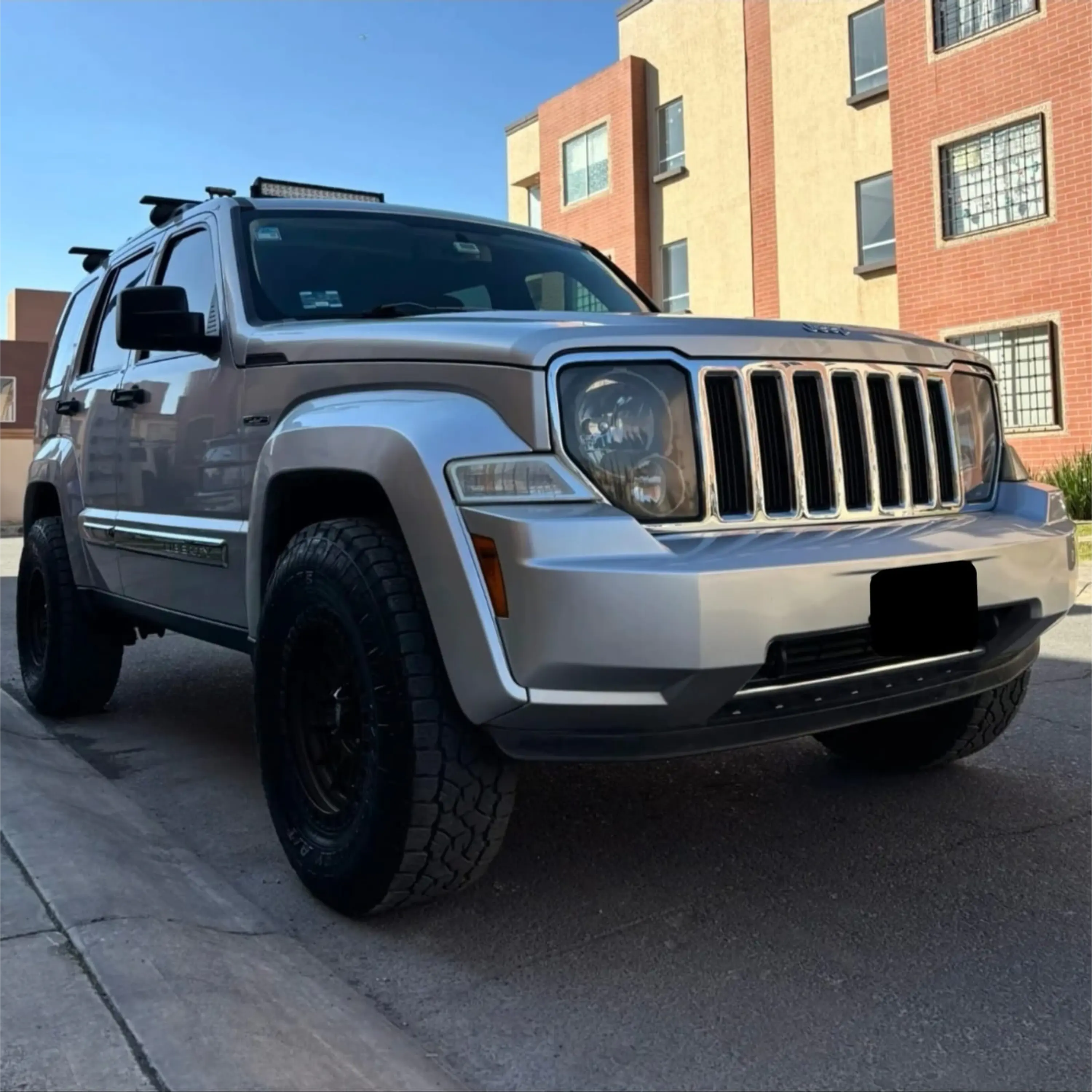 JEEP LIBERTY 3.7 LIMITED 4X4 MT 2013 1