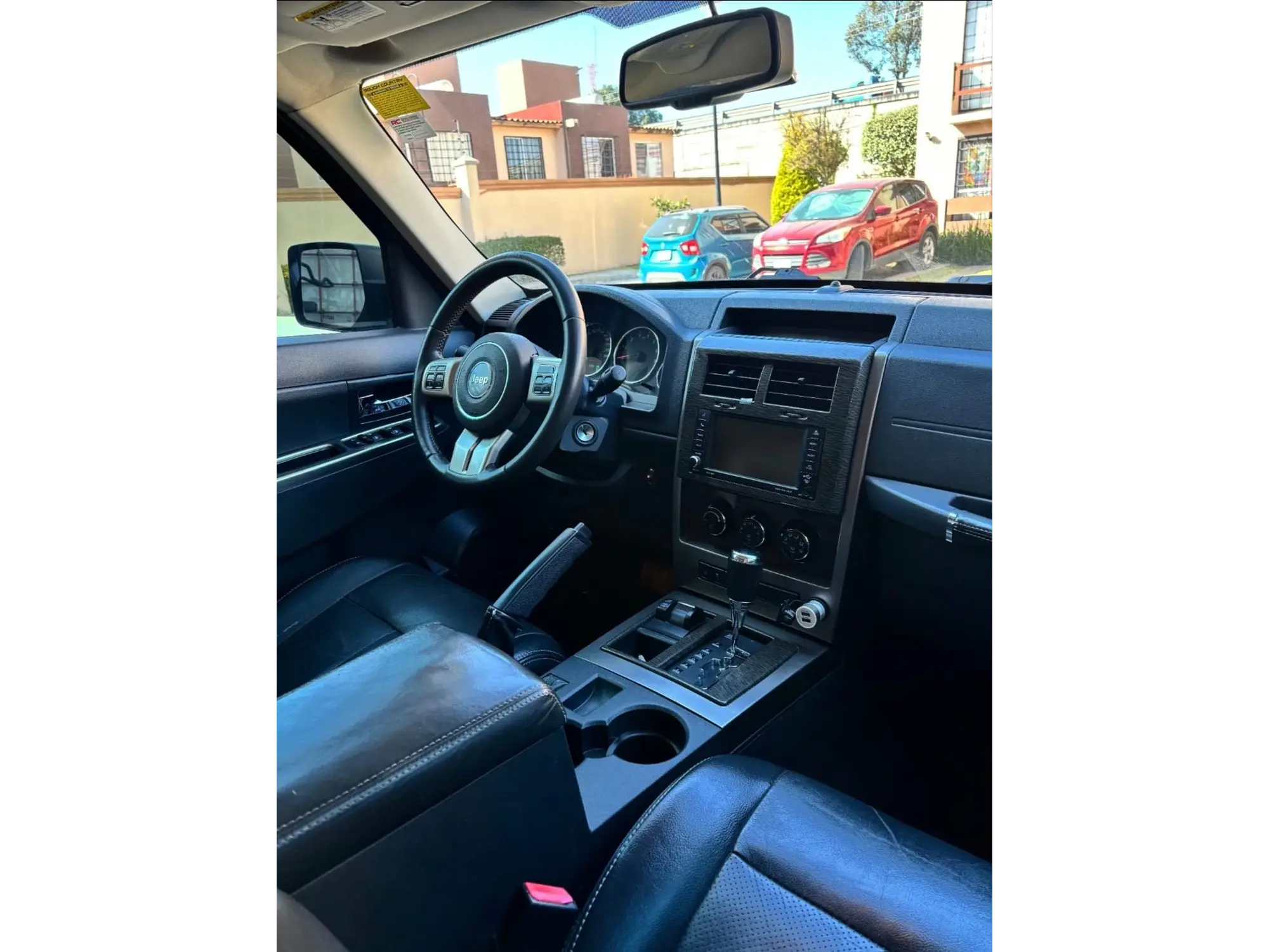 JEEP LIBERTY 3.7 LIMITED 4X4 MT 2013 8