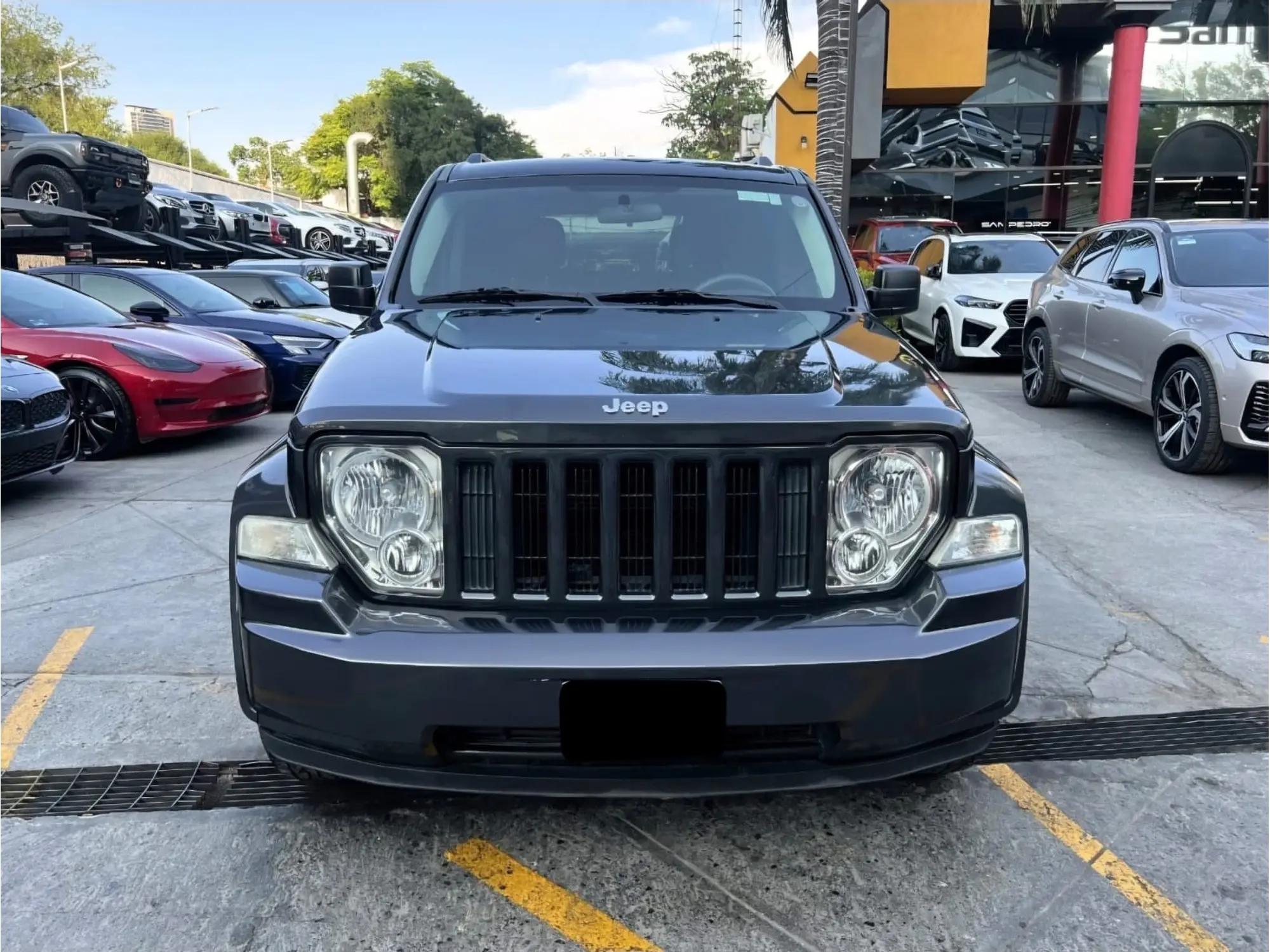 JEEP LIBERTY 3.7 SPORT 4X2 AT 2011 2