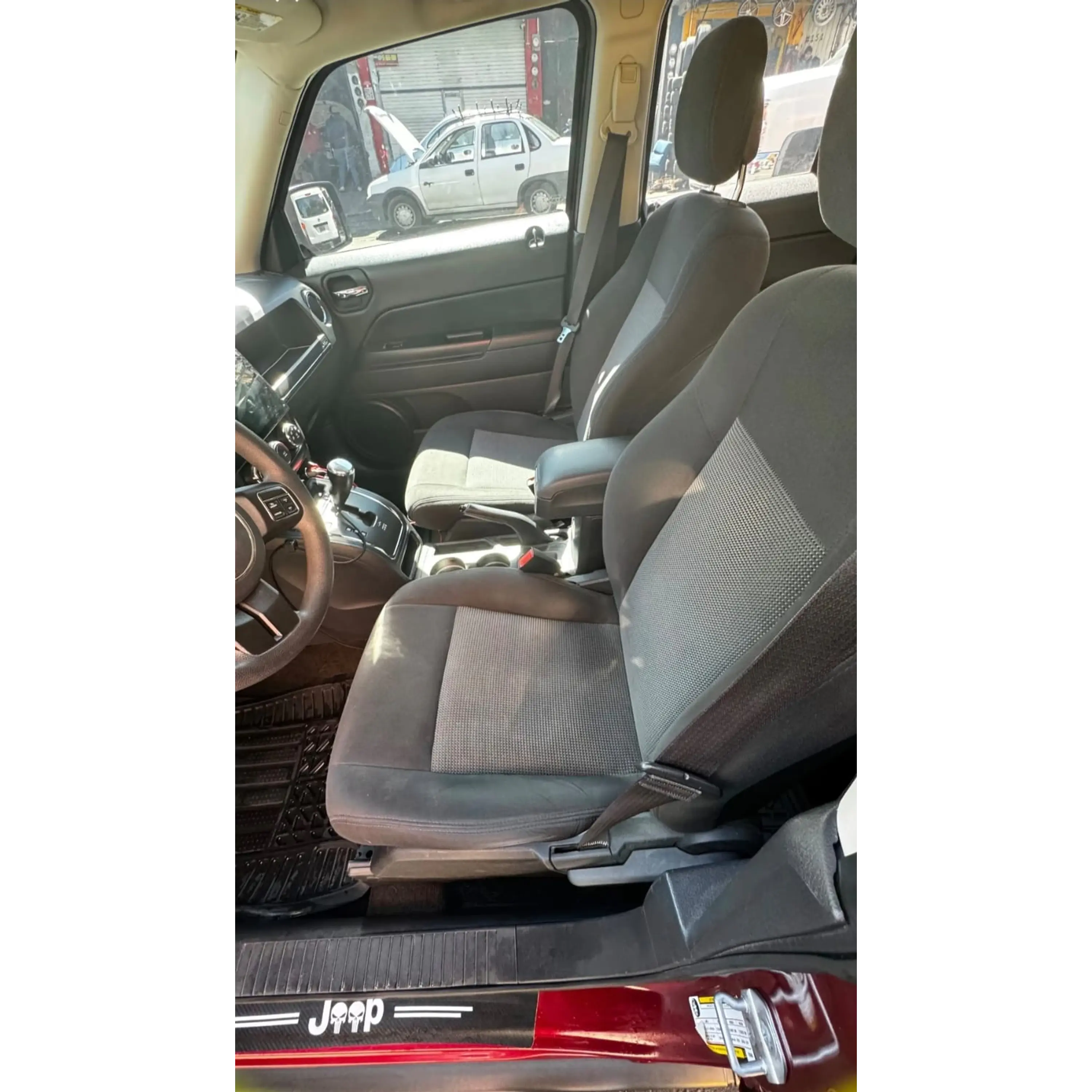 JEEP PATRIOT 2.4 SPORT 4X2 AT 2015 6