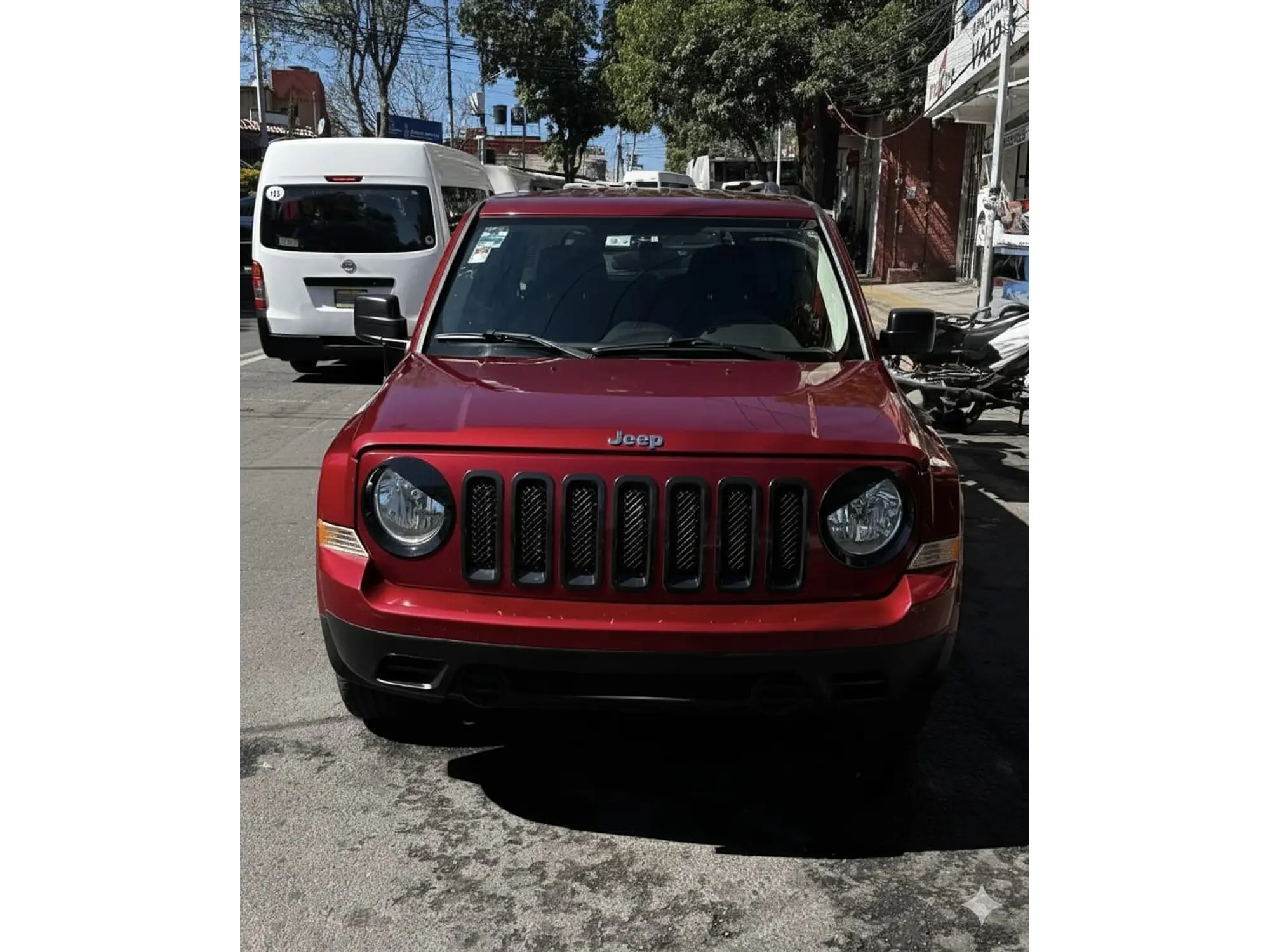 JEEP PATRIOT 2.4 SPORT 4X2 AT 2015 1