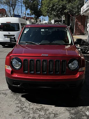 JEEP PATRIOT 2.4 SPORT 4X2 AT 2015