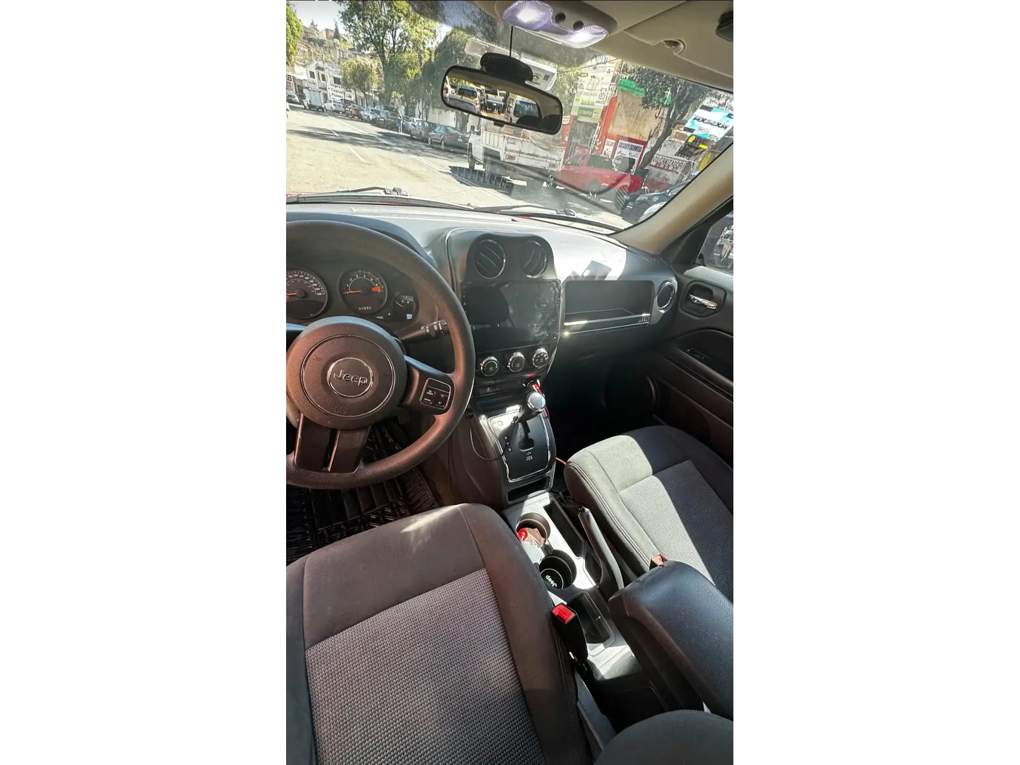 JEEP PATRIOT 2.4 SPORT 4X2 AT 2015 5