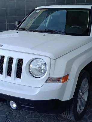 JEEP PATRIOT 2.4 LATITUDE 4X2 AT 2016