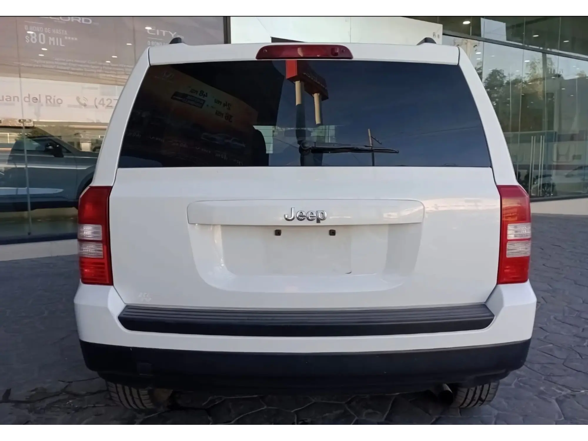 JEEP PATRIOT 2.4 LATITUDE 4X2 AT 2016 5