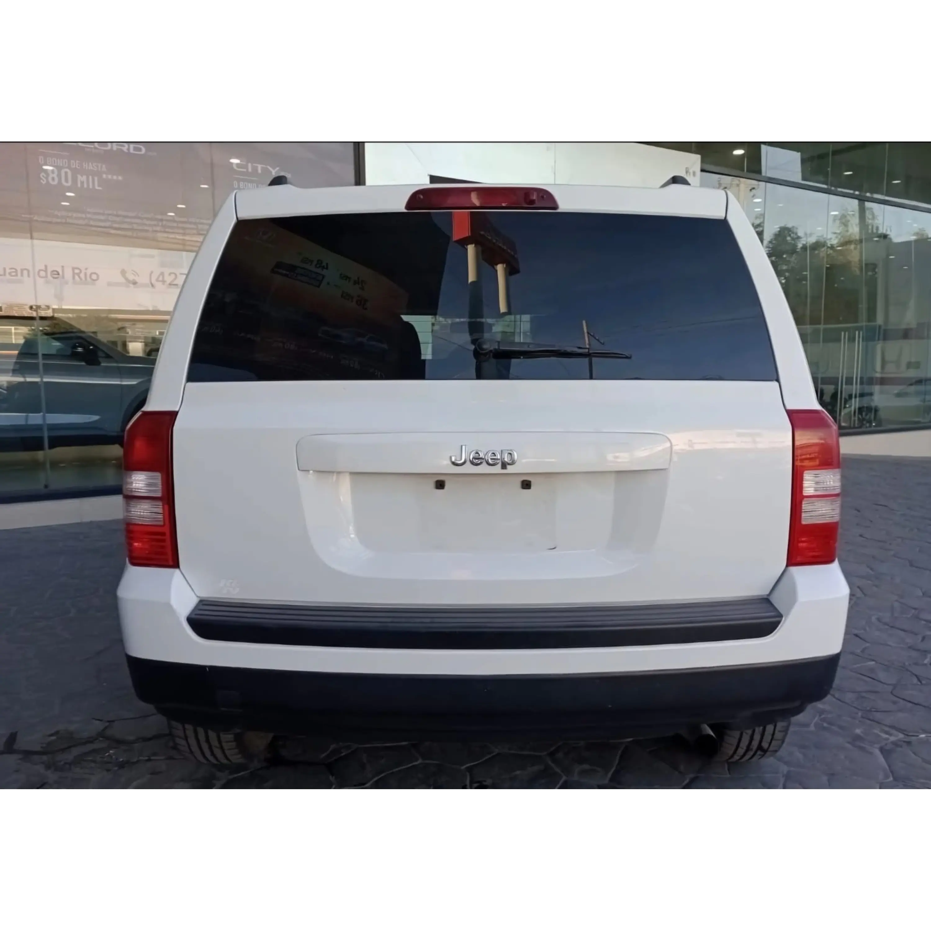 JEEP PATRIOT 2.4 LATITUDE 4X2 AT 2016 5