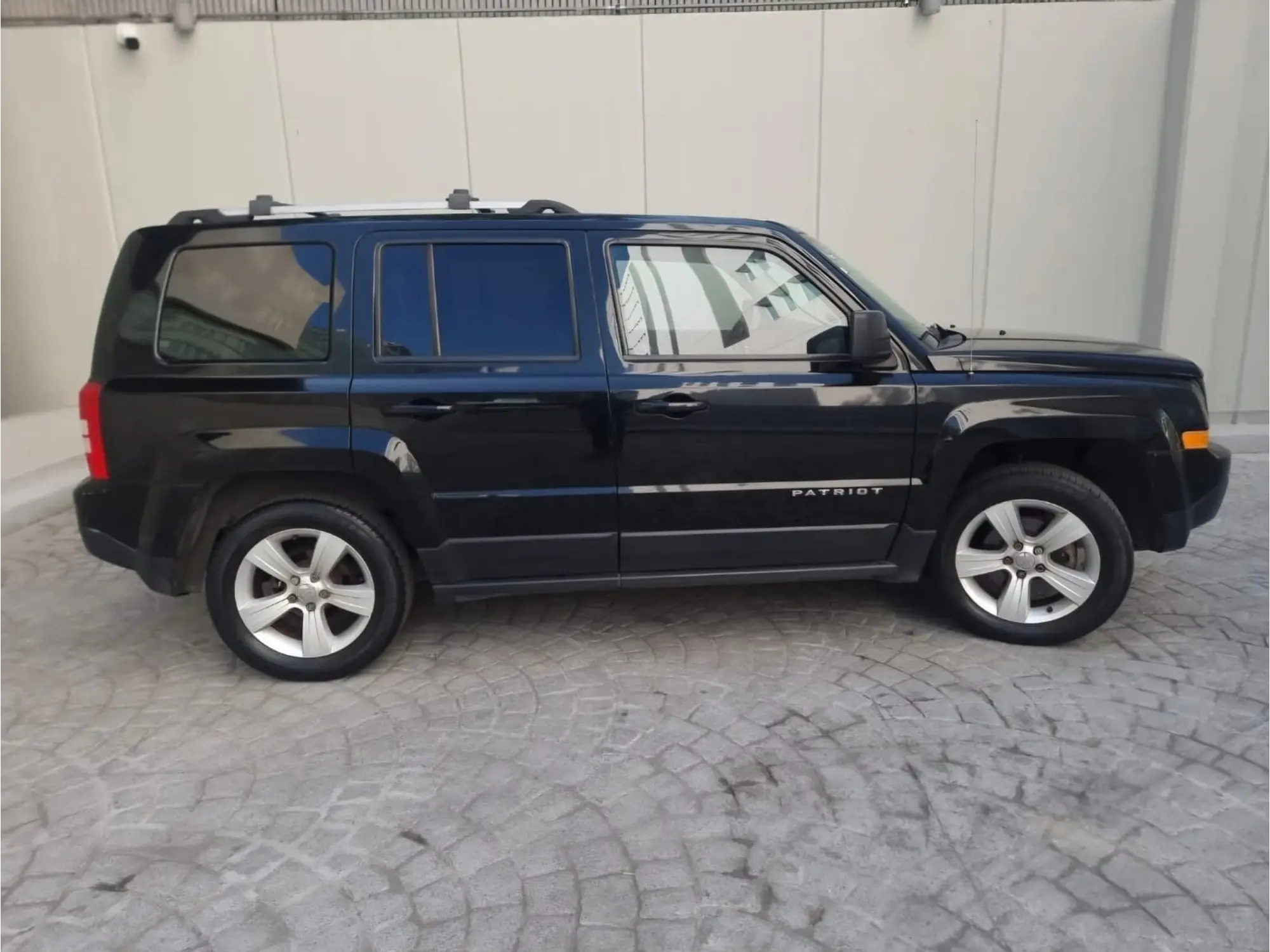 JEEP PATRIOT 2.4 LIMITED 4X2 AT 2017 4