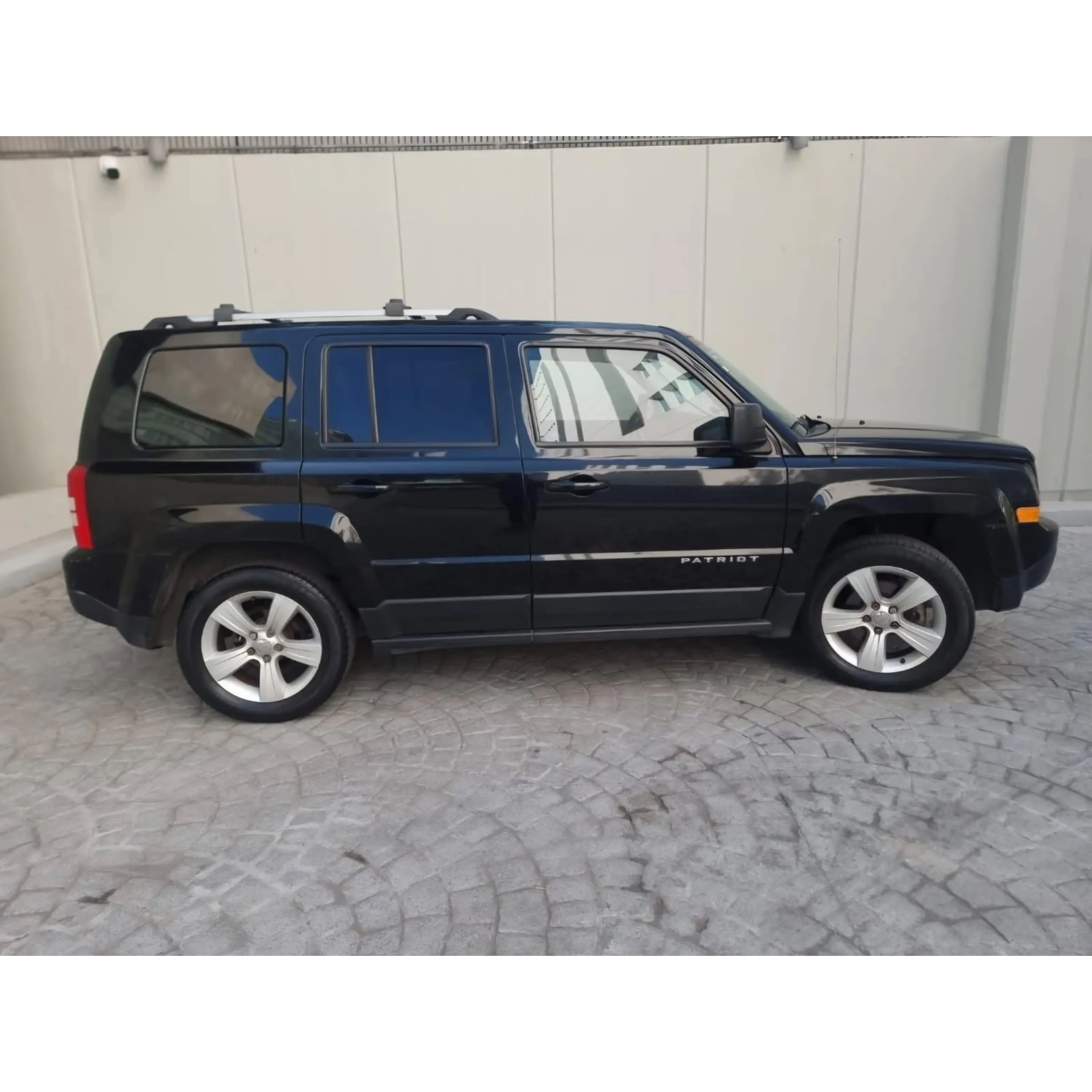 JEEP PATRIOT 2.4 LIMITED 4X2 AT 2017 4
