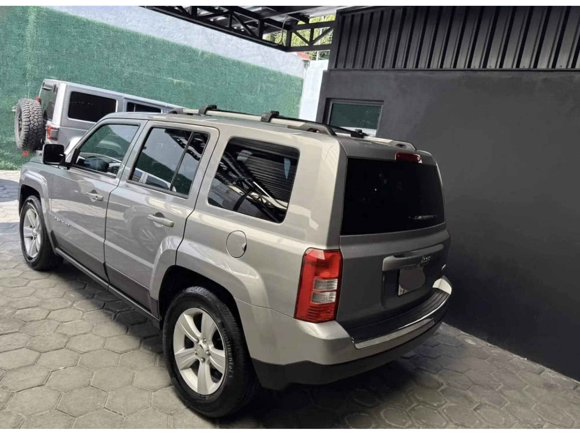 JEEP PATRIOT 2.5 LIMITED 4X2 AT 2017 7