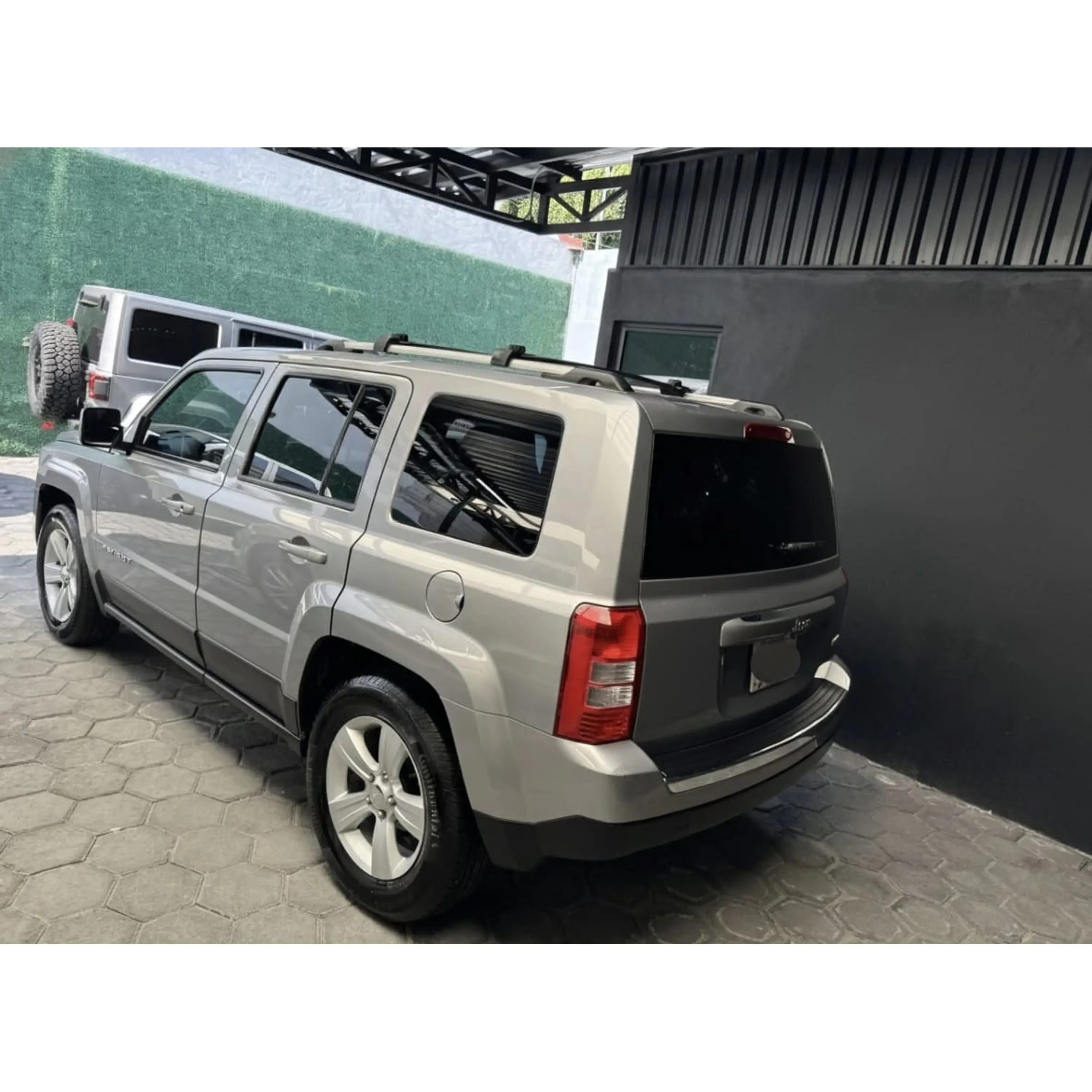 JEEP PATRIOT 2.5 LIMITED 4X2 AT 2017 7