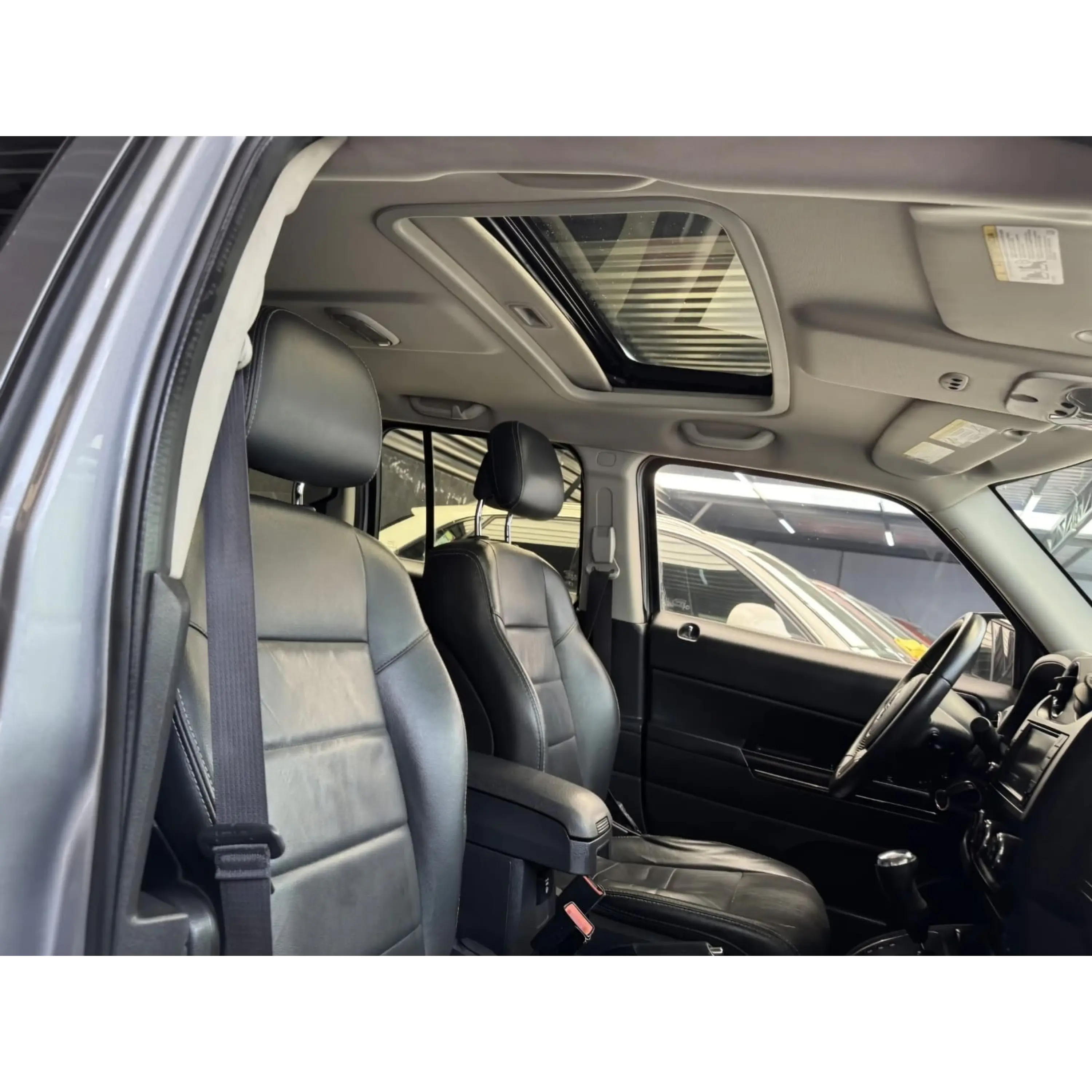 JEEP PATRIOT 2.5 LIMITED 4X2 AT 2017 10