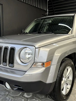 JEEP PATRIOT 2.5 LIMITED 4X2 AT 2017