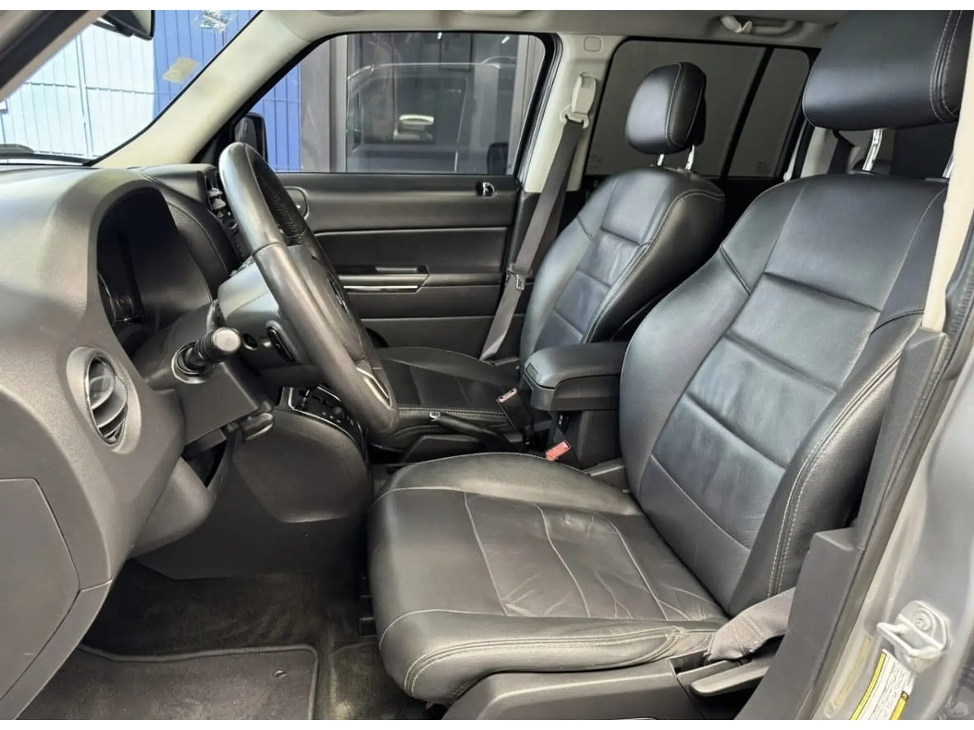 JEEP PATRIOT 2.5 LIMITED 4X2 AT 2017 9