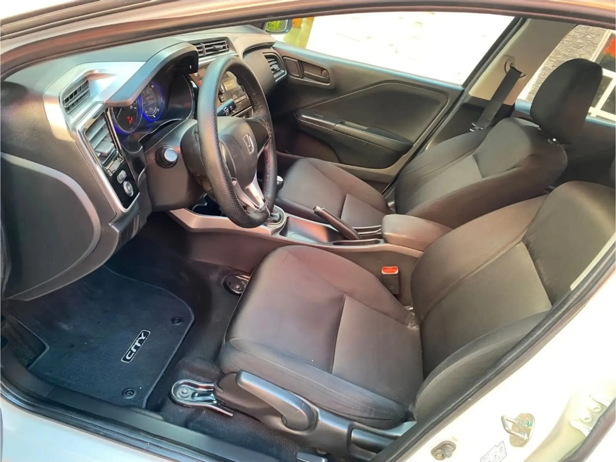 HONDA CITY 1.5 LX MT 2014 7