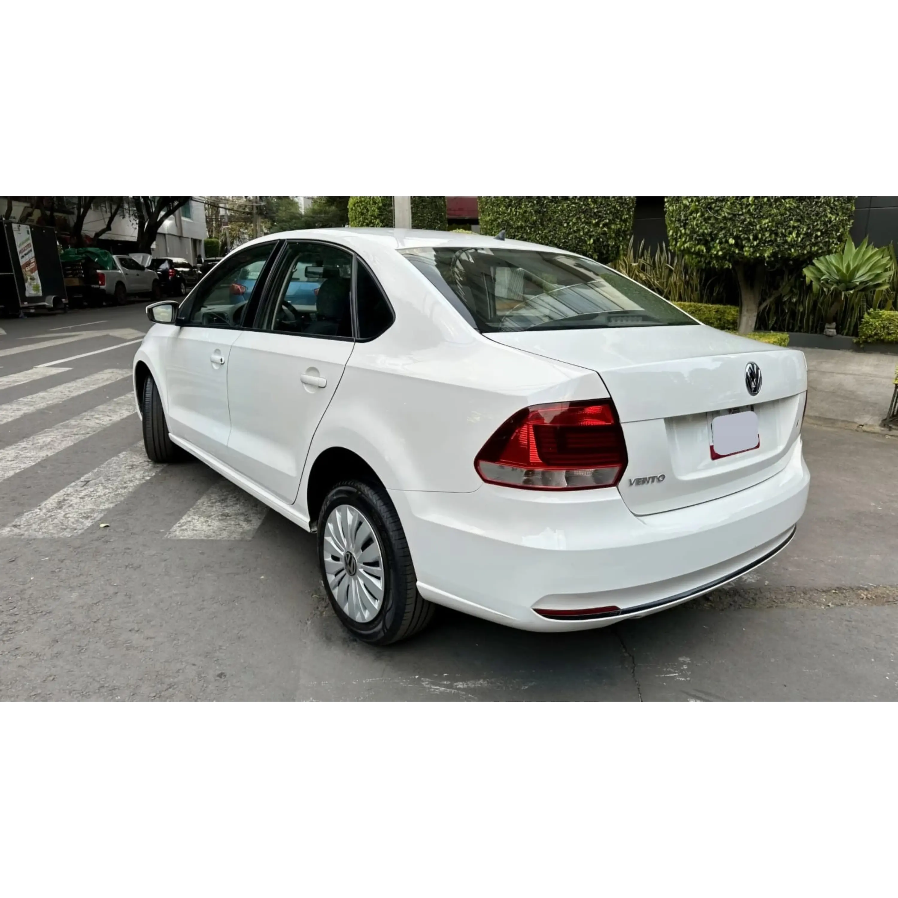 VOLKSWAGEN VENTO 1.6 STARLINE MT 2018 6