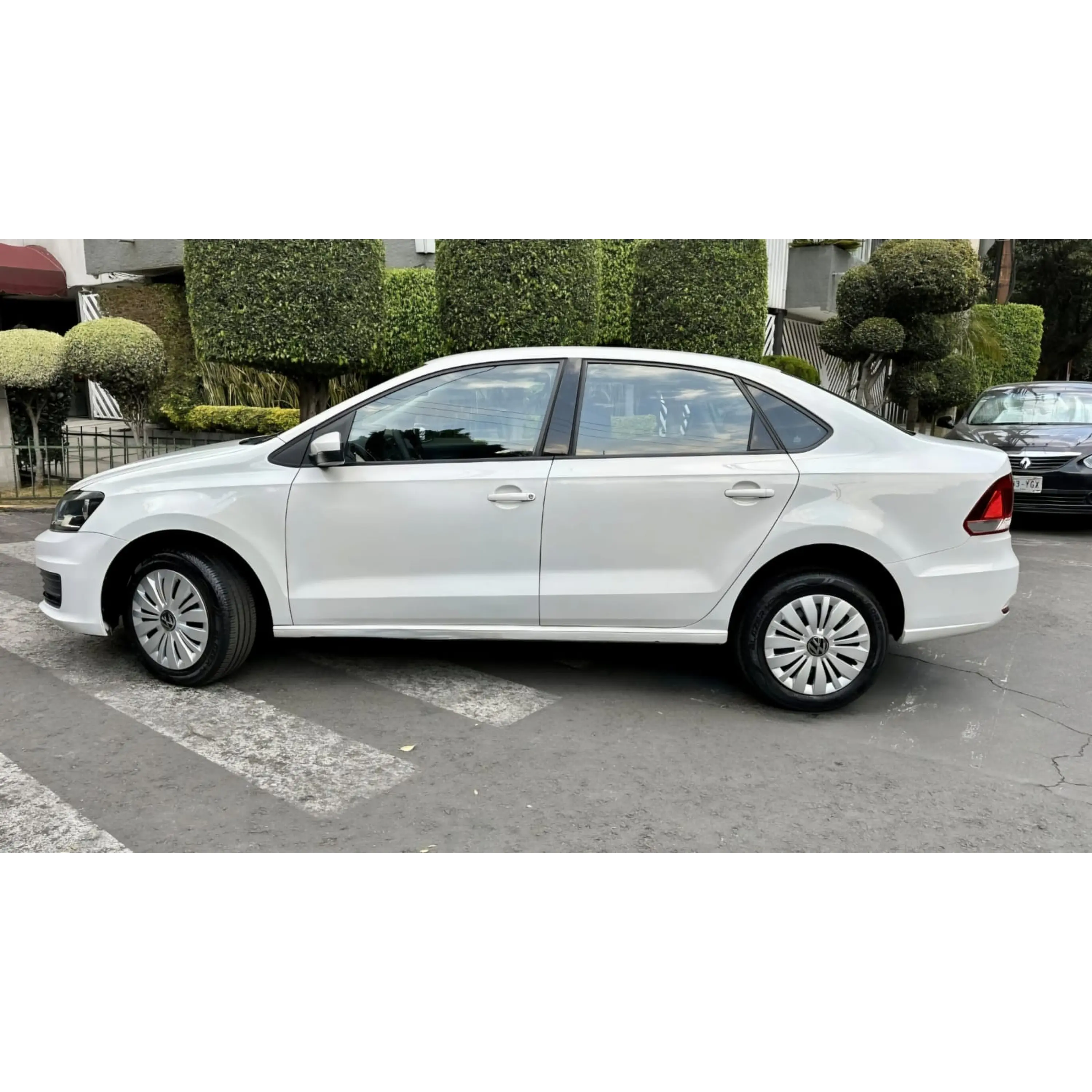 VOLKSWAGEN VENTO 1.6 STARLINE MT 2018 7