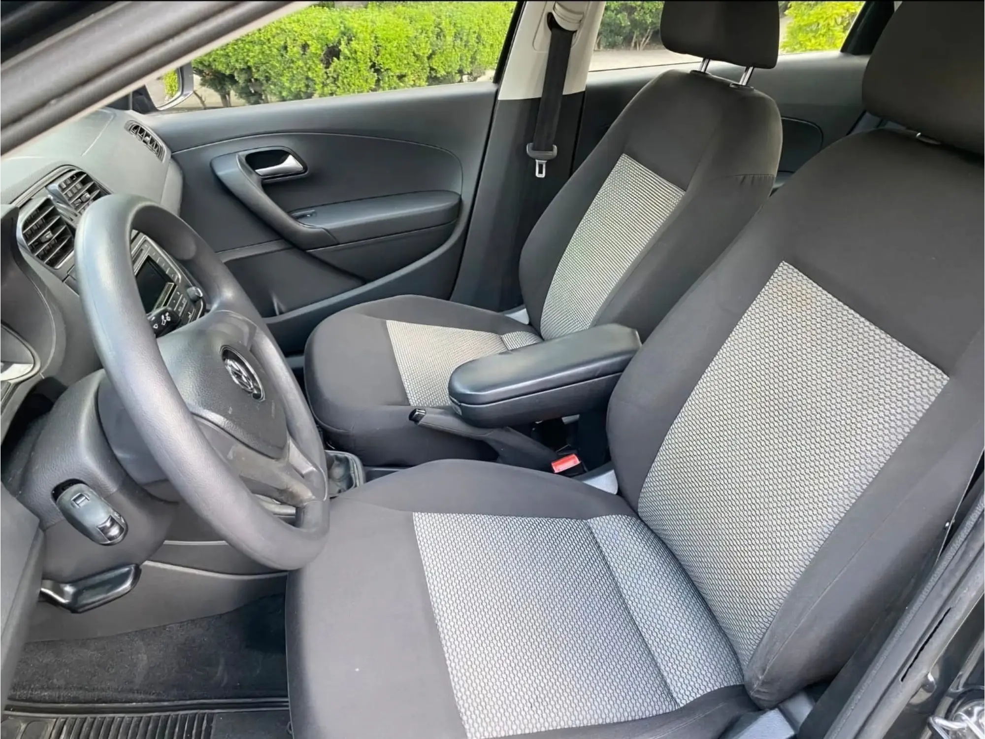 Volkswagen Vento 1.6 Comfortline MT 2018 9