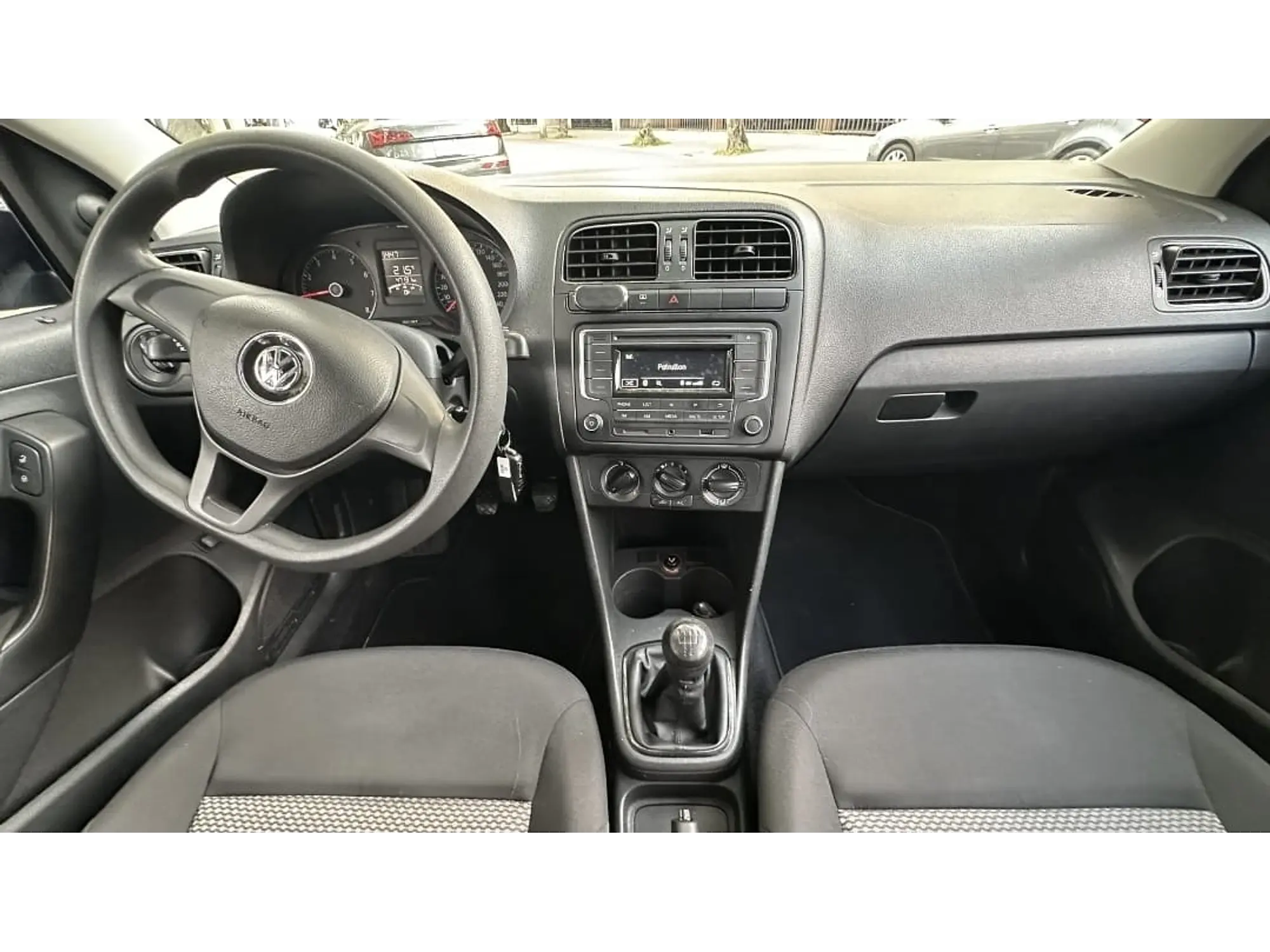 VOLKSWAGEN VENTO 1.6 STARLINE MT 2020 5