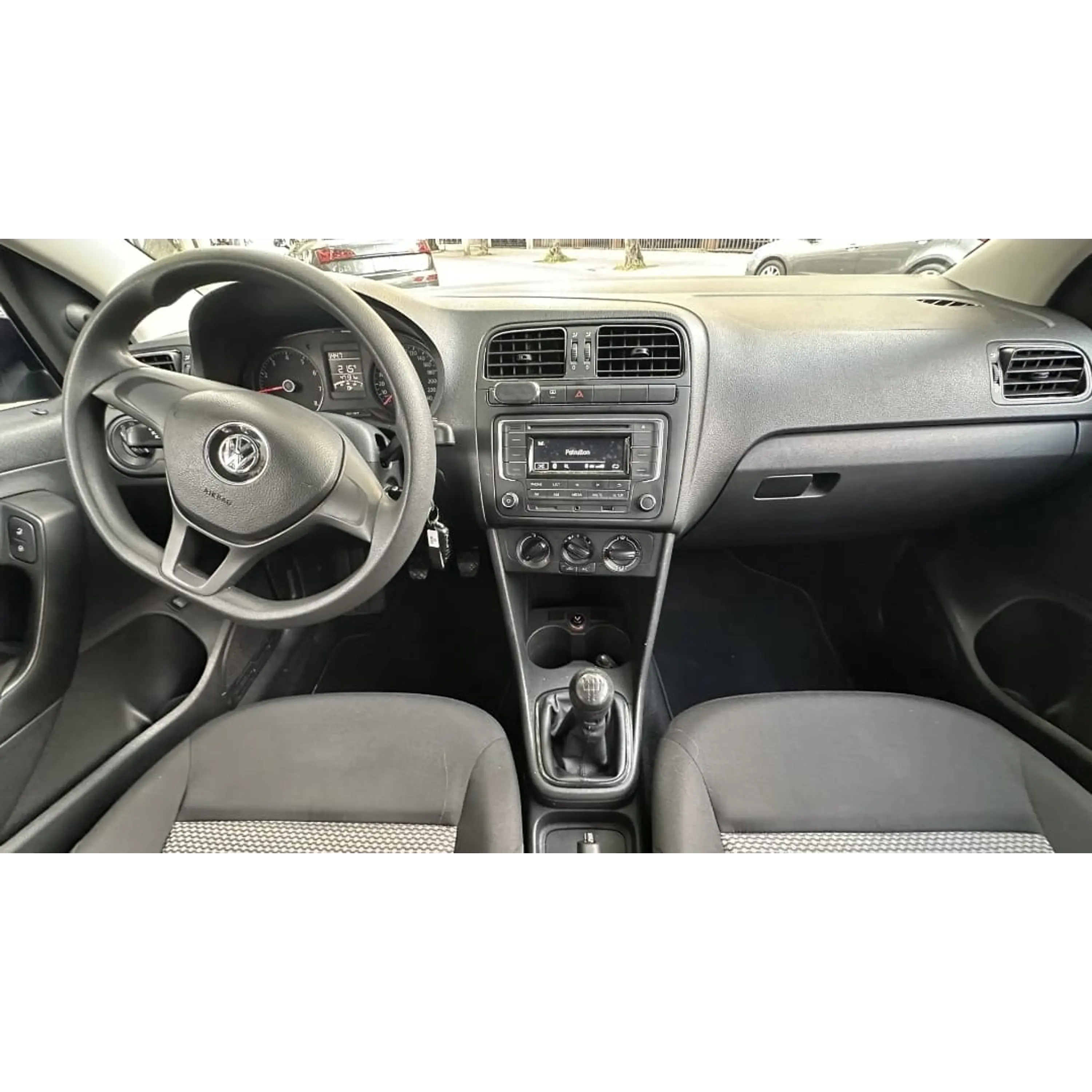 VOLKSWAGEN VENTO 1.6 STARLINE MT 2020 5