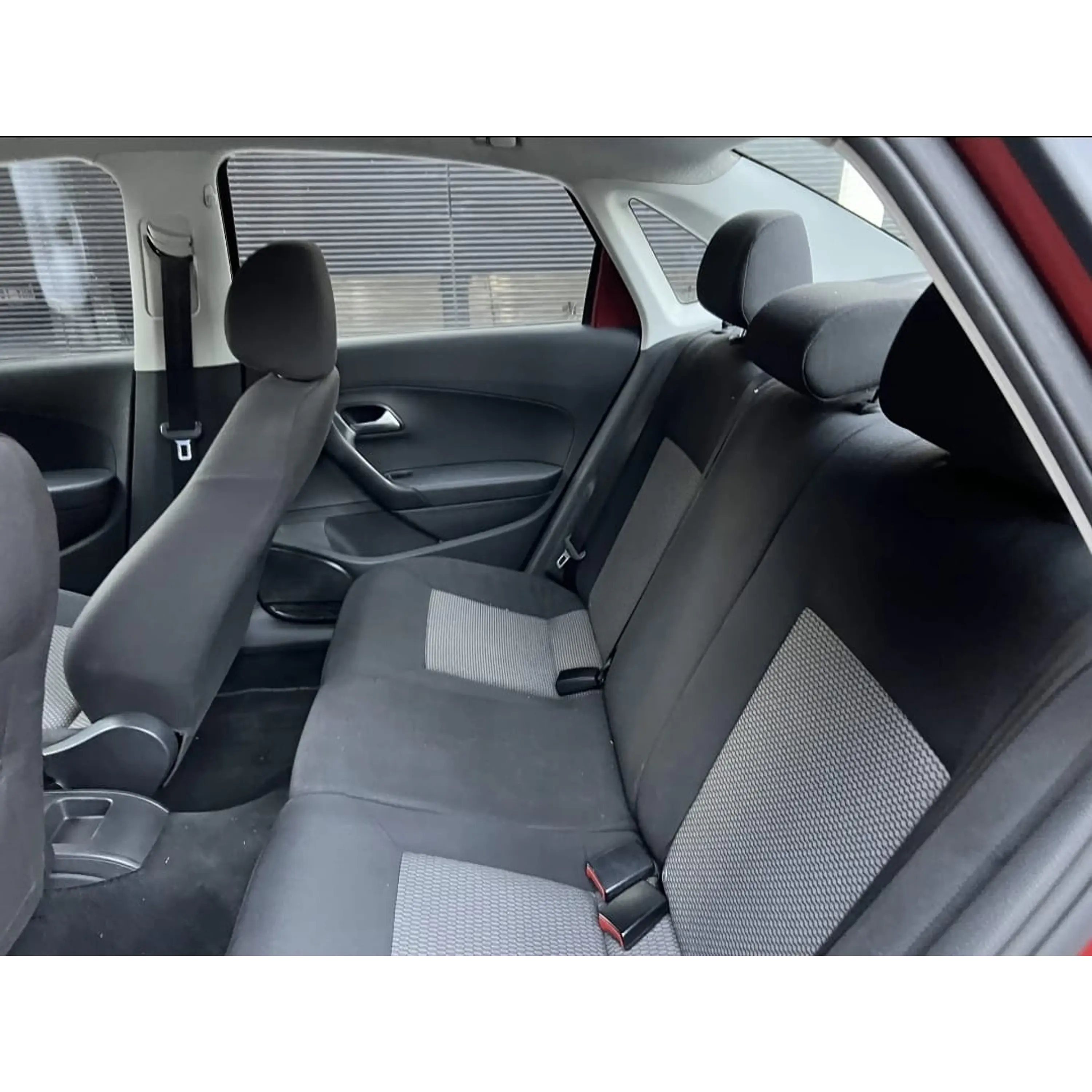 VOLKSWAGEN VENTO 1.6 STARLINE AT 2020 10