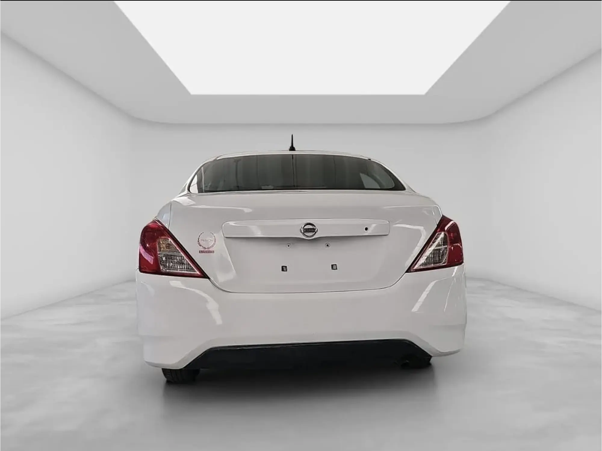 NISSAN VERSA 1.6 V-DRIVE MT 2020 7