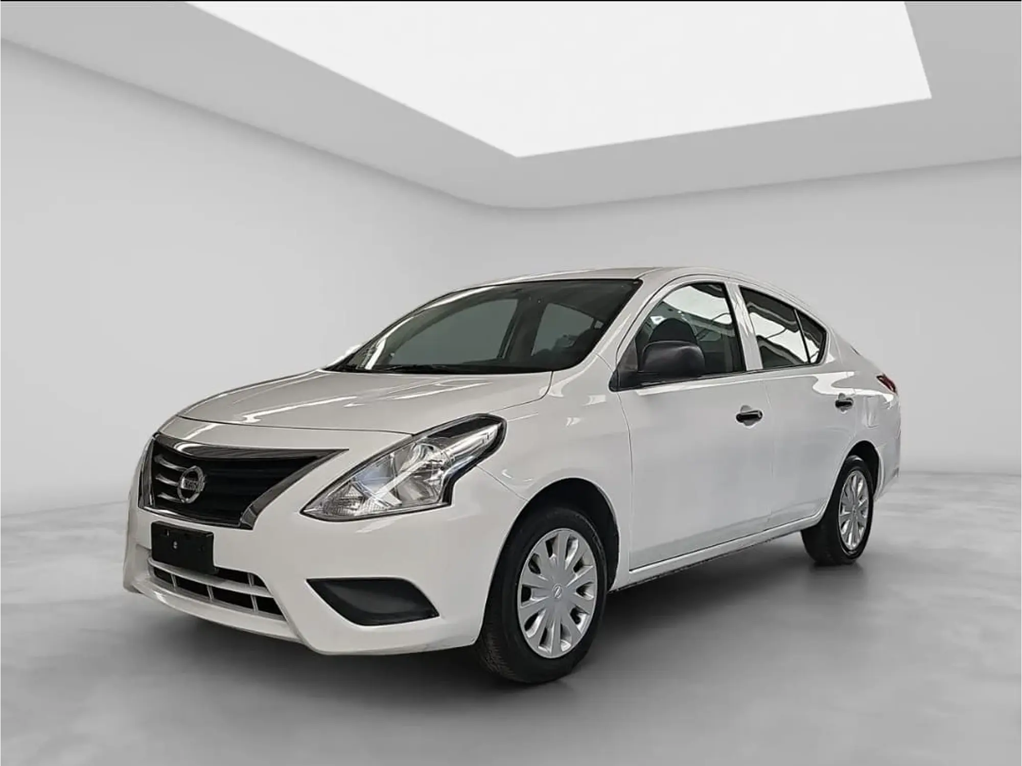 NISSAN VERSA 1.6 V-DRIVE MT 2020 4