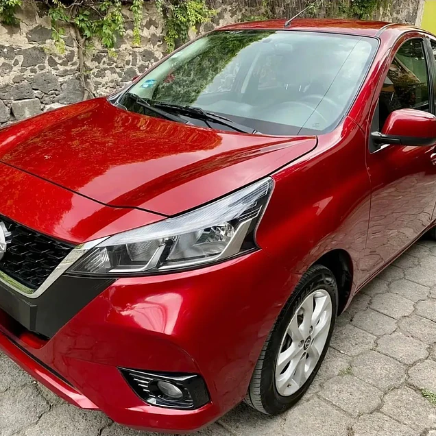 HATCHBACK