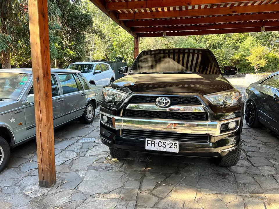 TOYOTA 4RUNNER LIMITED 4.0 AT – AÑO 2014 2