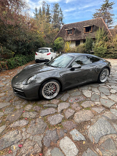 Porsche 911 Carrera 4S