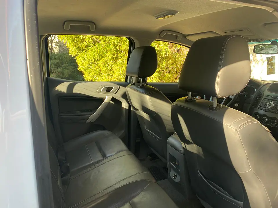 FORD RANGER LIMITED 2.5 – AÑO 2016 5