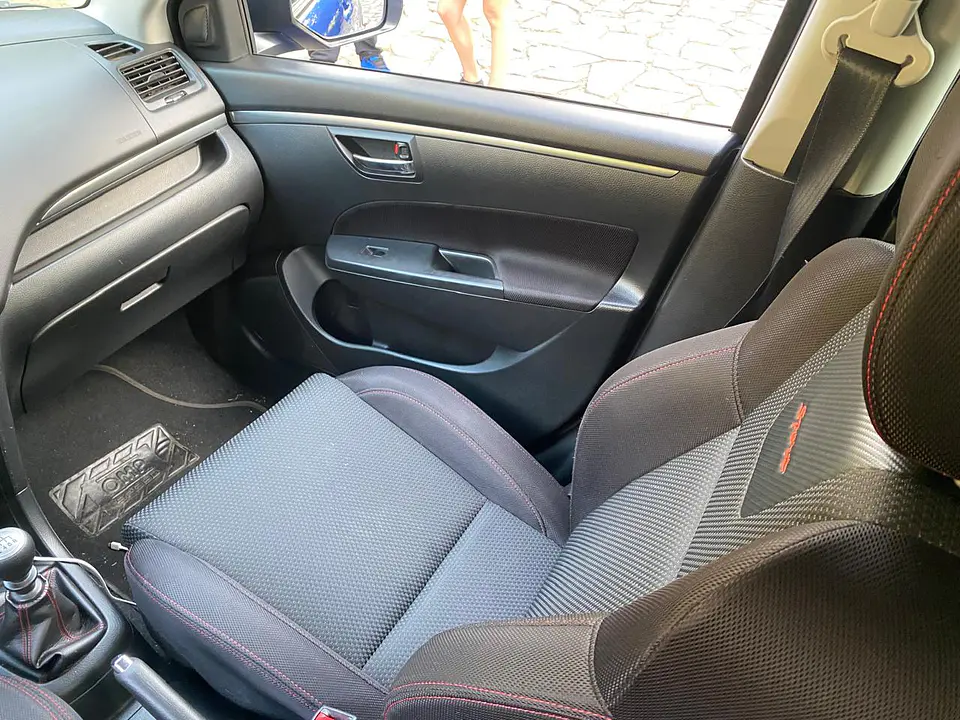 Suzuki Swift Sport 1.6  6