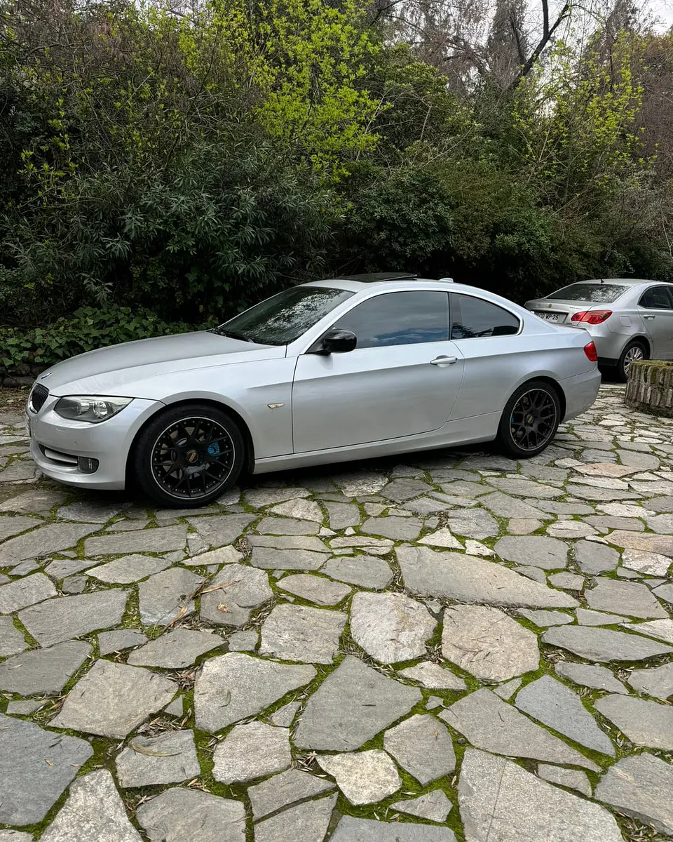 BMW 330i E92 | 3.0 | 2012 2