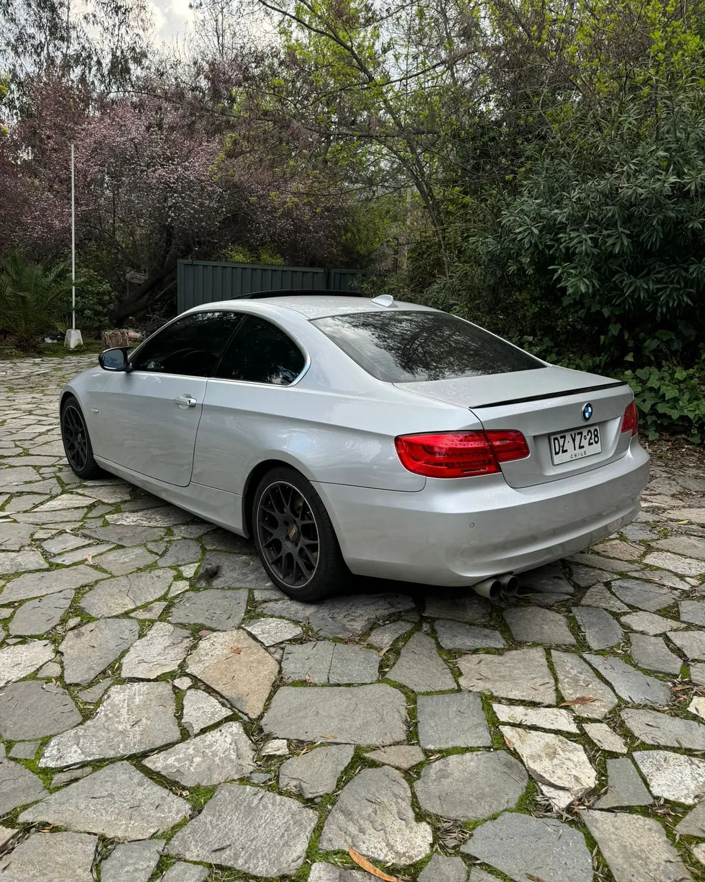 BMW 330i E92 | 3.0 | 2012 3