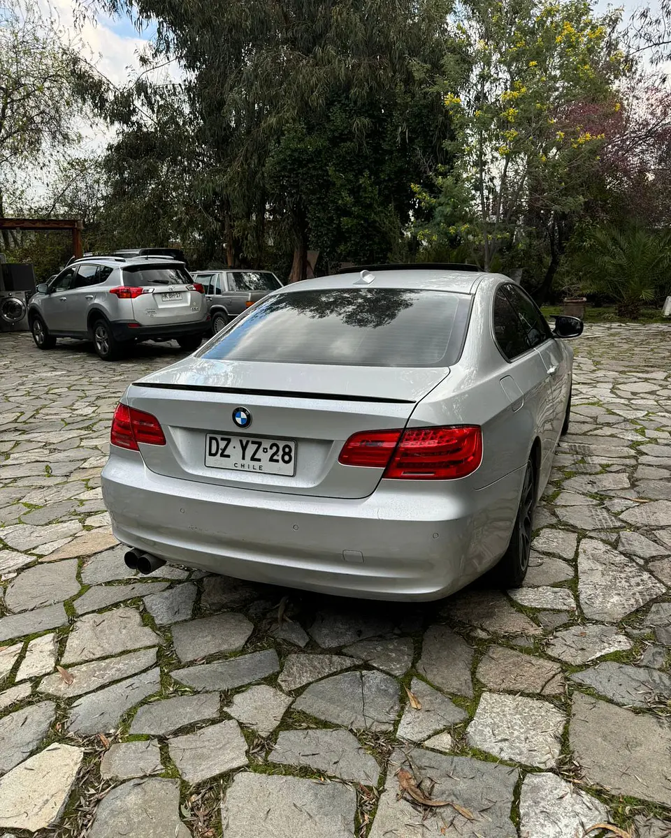 BMW 330i E92 | 3.0 | 2012 4