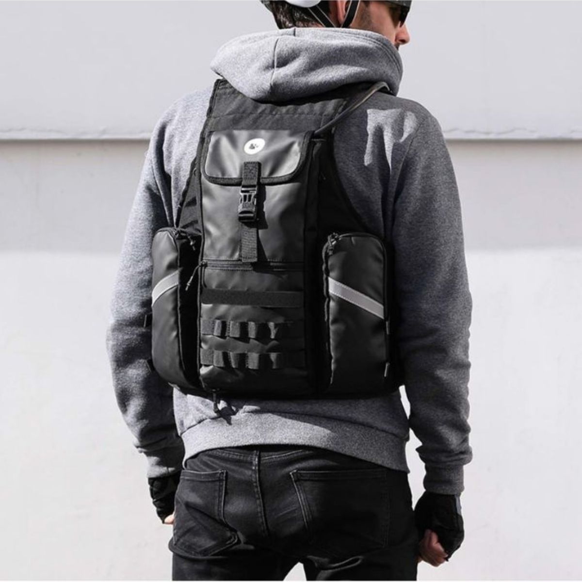 Chaleco utilitario moto Rhinowalk MT1012 multi funcion Outdoor | Moto & Aventura 3