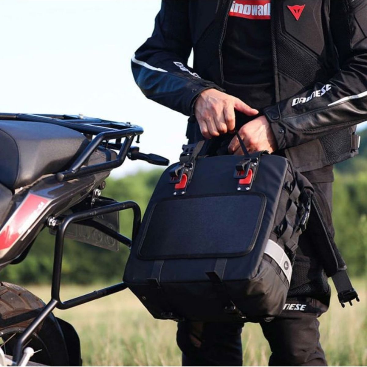 Bolso lateral (unidad) Moto Rhinowalk MT2040 20L Impermeable | Moto & Aventura 3