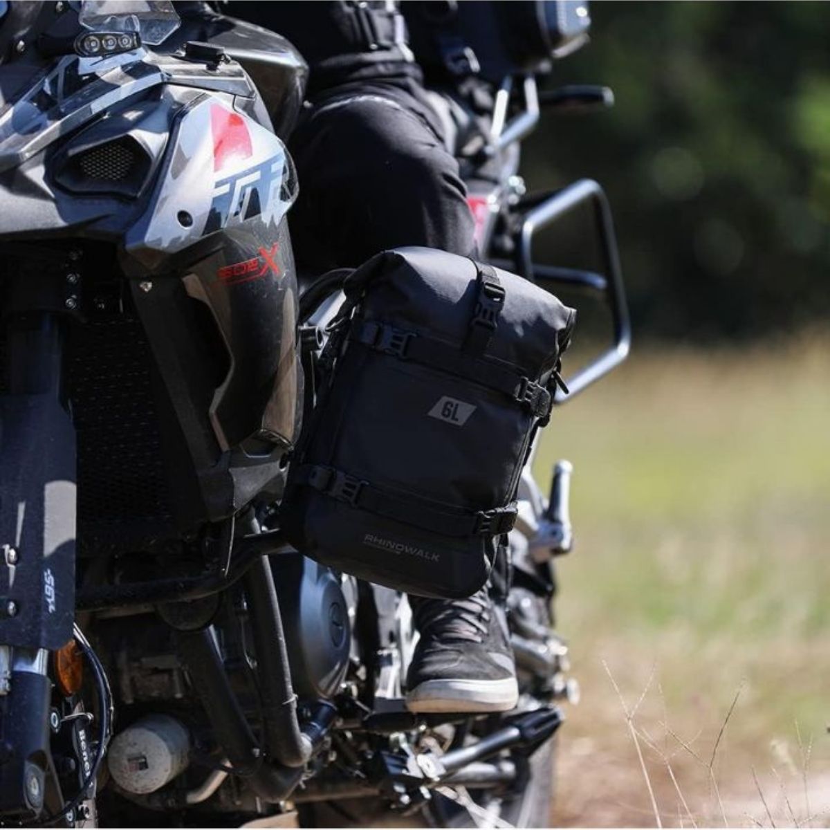 Bolso impermeable moto Rhinowalk MT2206 6L Dry Bag | Moto & Aventura 3