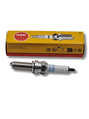 Bujía Ngk Std LMAR8G