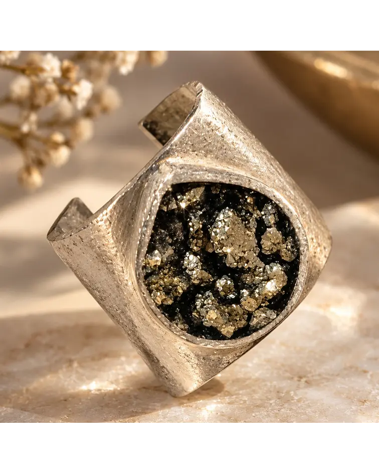 Anillo Pirita