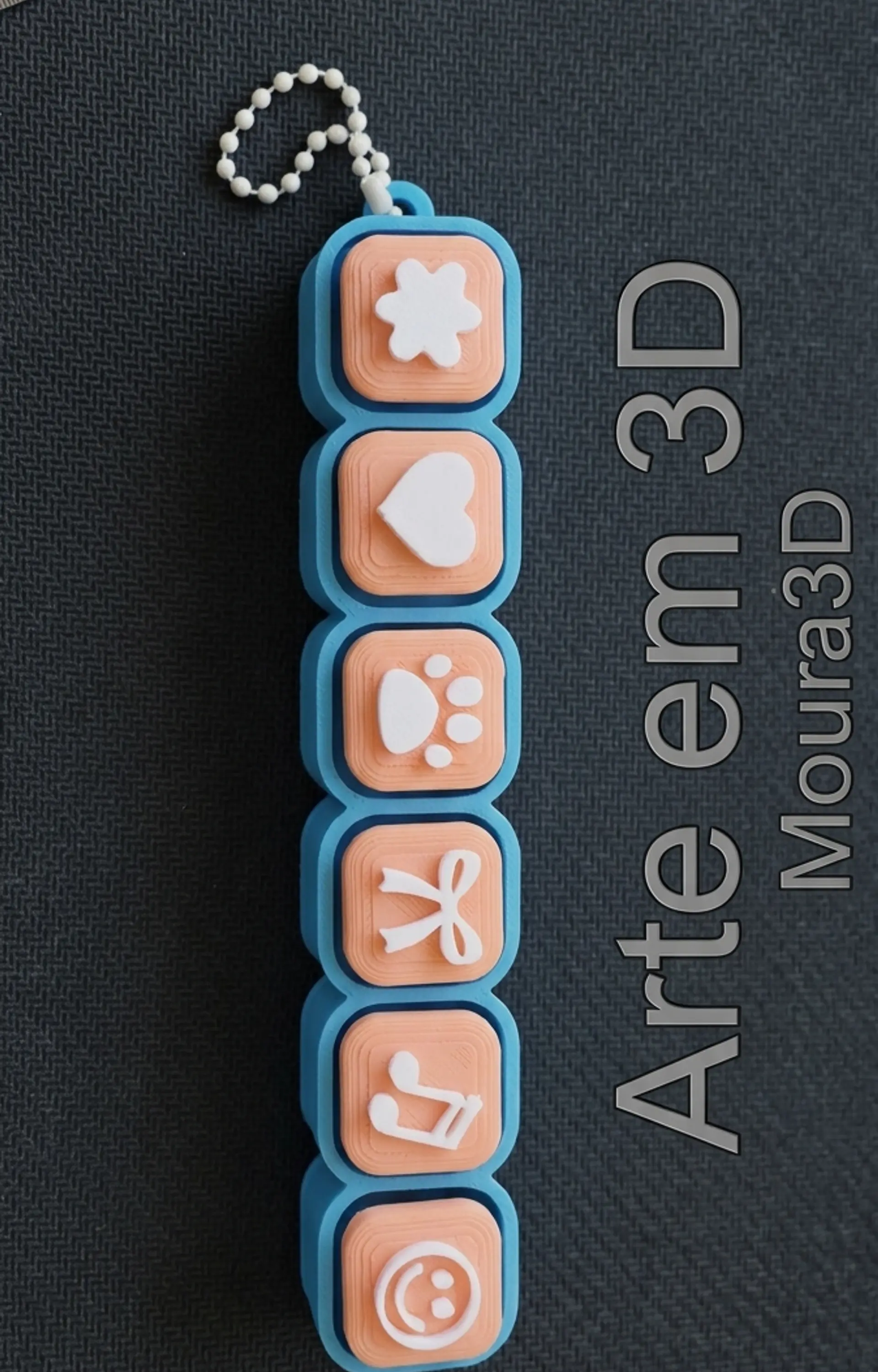 Fidget Toy Keycap Clicker 3D – Porta-Chaves Sensorial 1