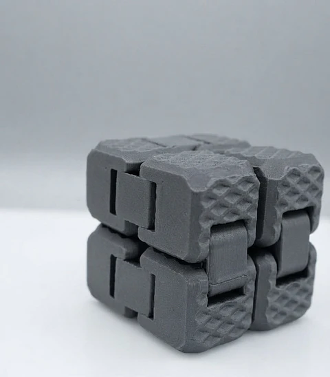 Cubo Infinito 3D – O teu aliado perfeito contra o stress e a ansiedade!