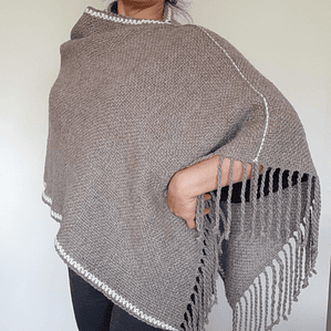 Poncho Asimétrico Alpaca