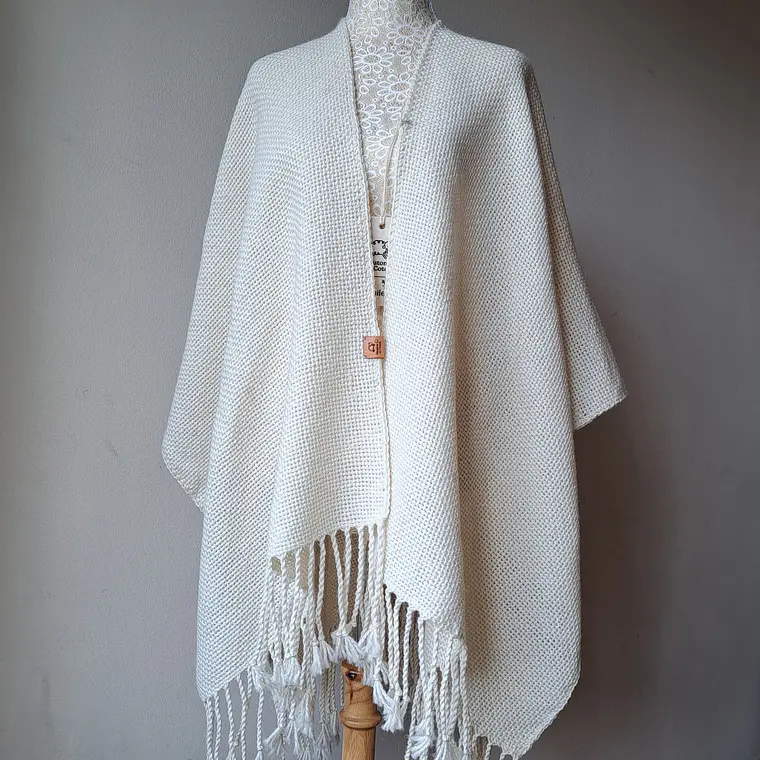 Ruana de lana color crudo Natural 1