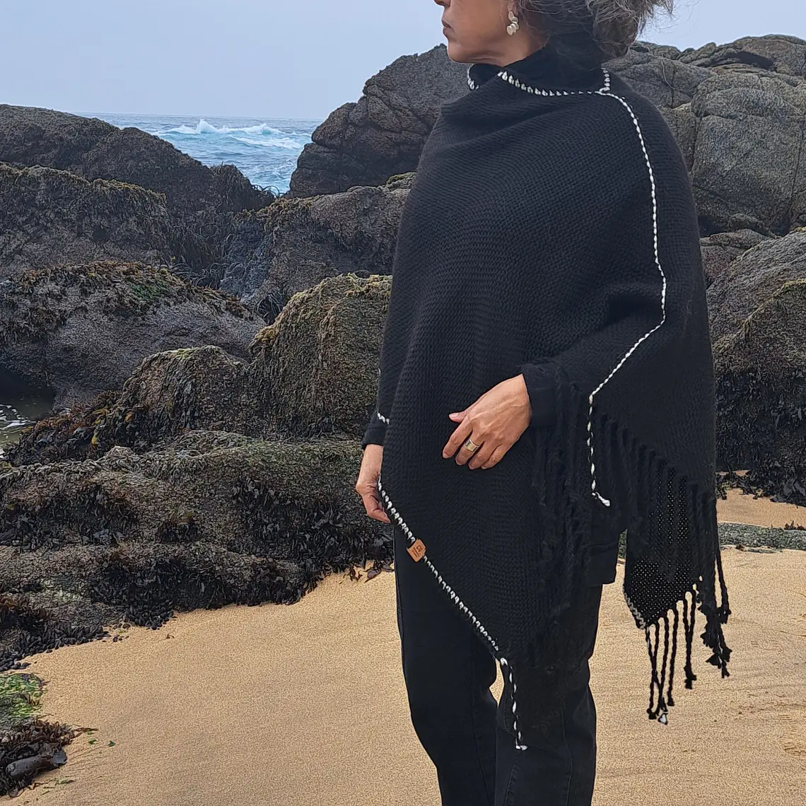 Poncho Asimétrico Alpaca 5