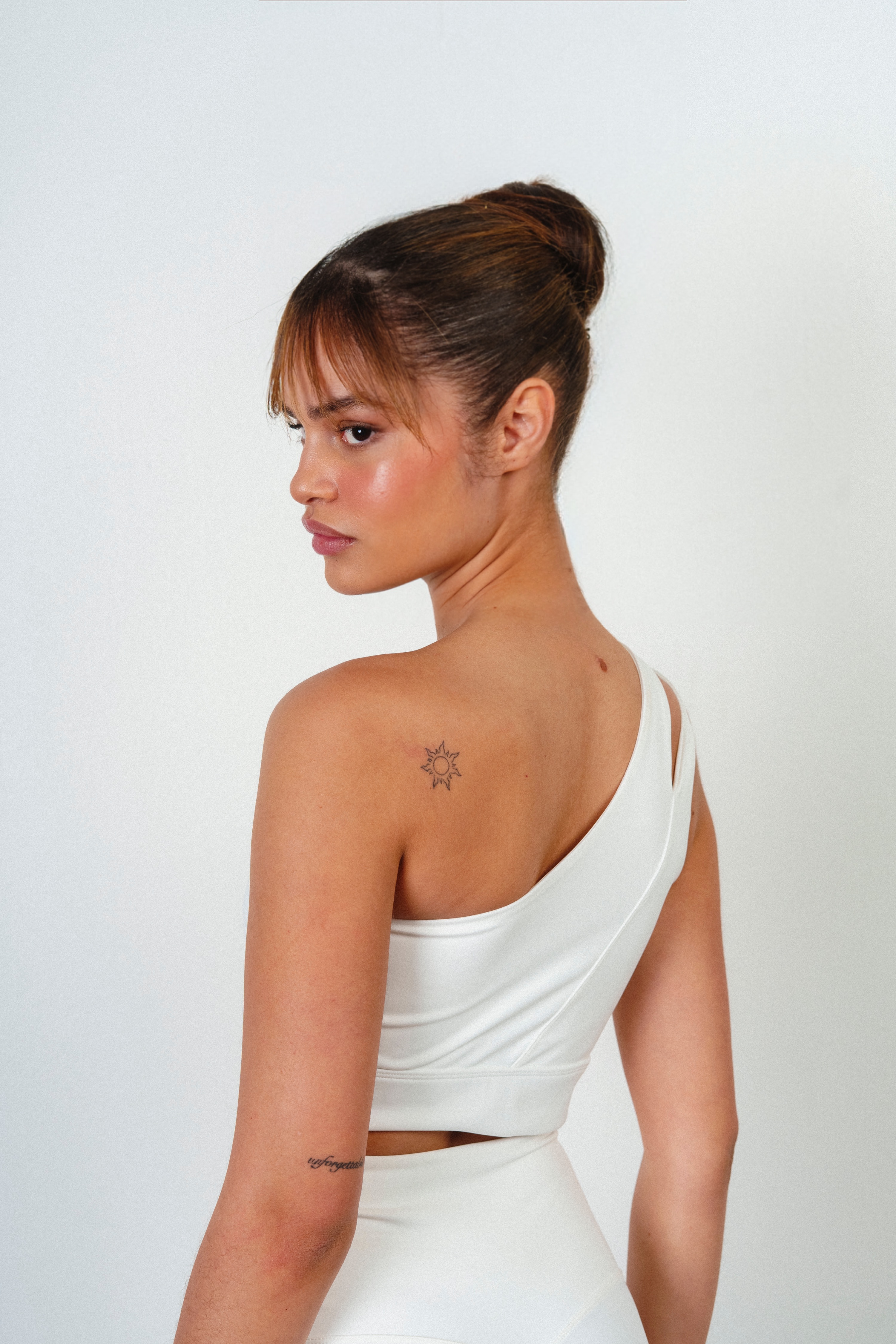 Lunara Top - Ivory 2