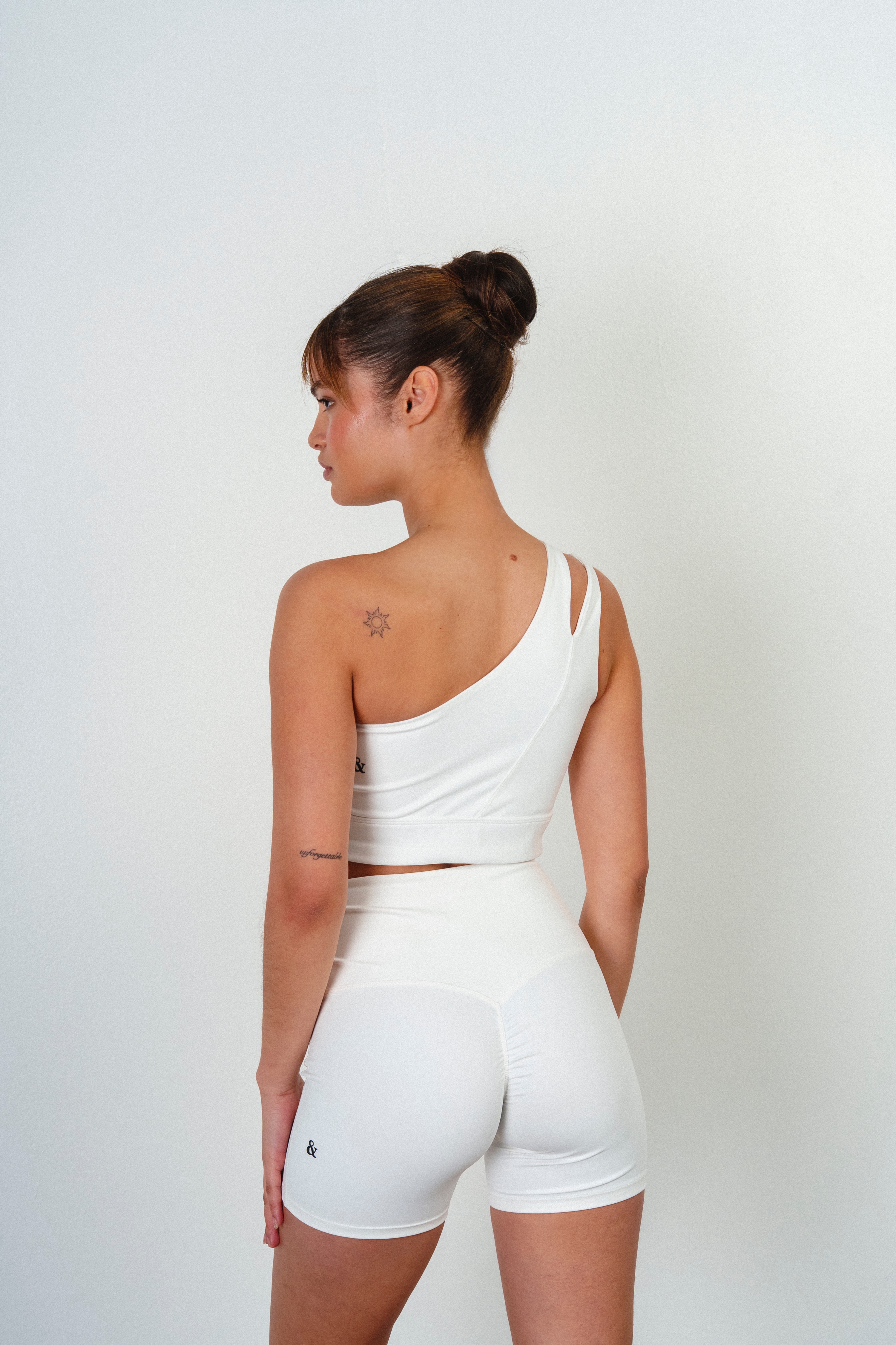 Lunara Top - Ivory 4