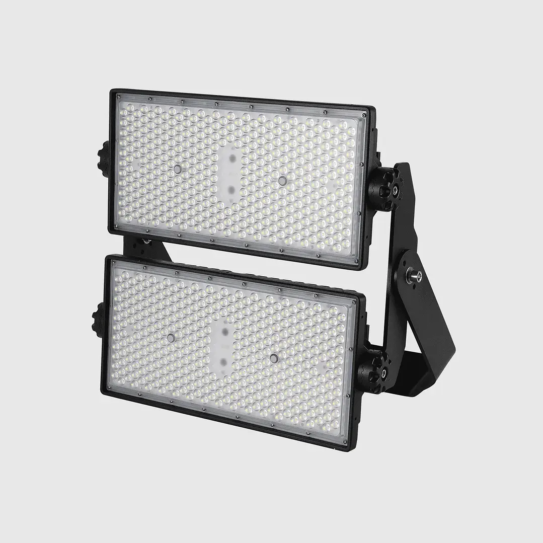 Titan - Projetor Led Profissional 500W 5700K 75000lm Lumiarq 1