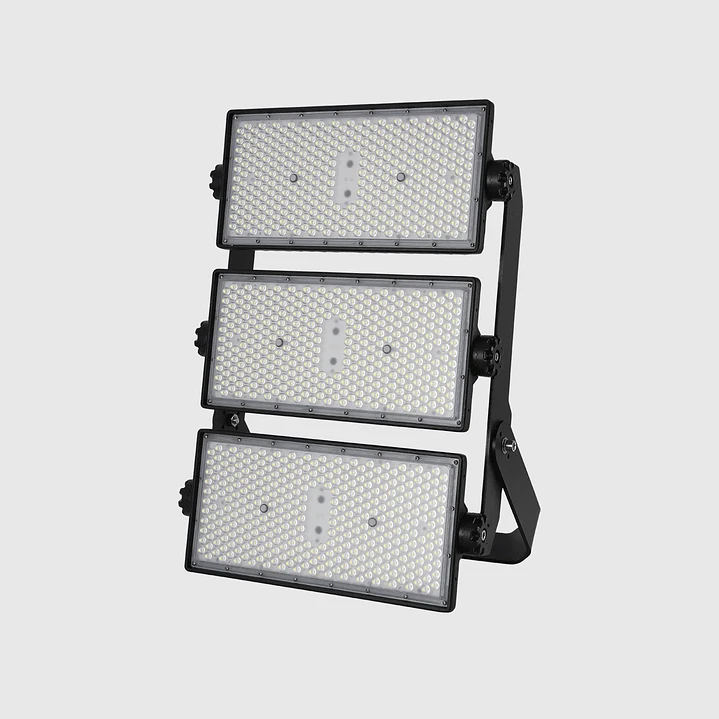 Titan - Projetor Led Profissional 750W 5700K 112500lm Lumiarq 1