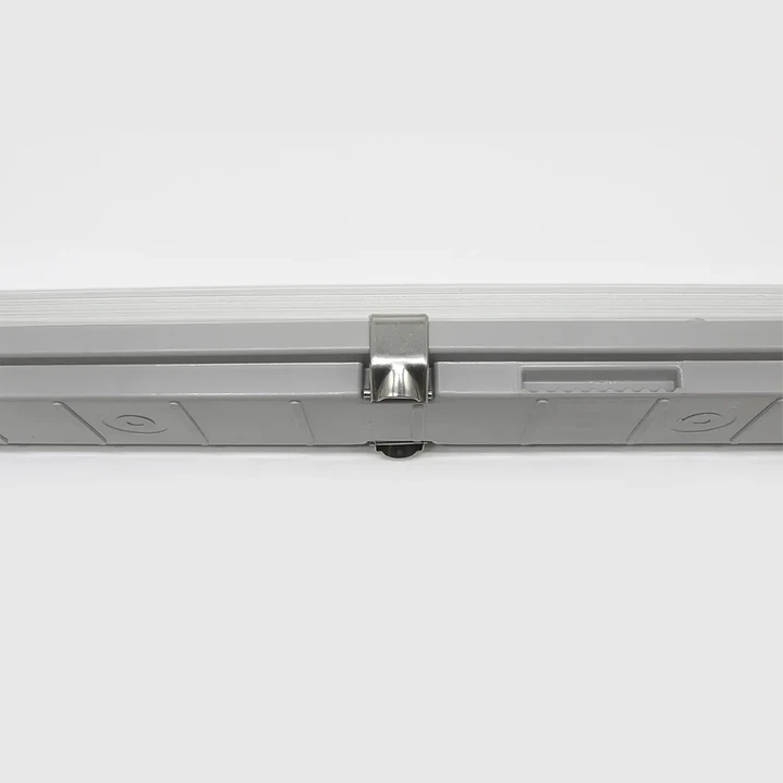 Armadura Estanque T8 SLIM - Ligação 1 Lado 1 x 120 cm Maxled 3